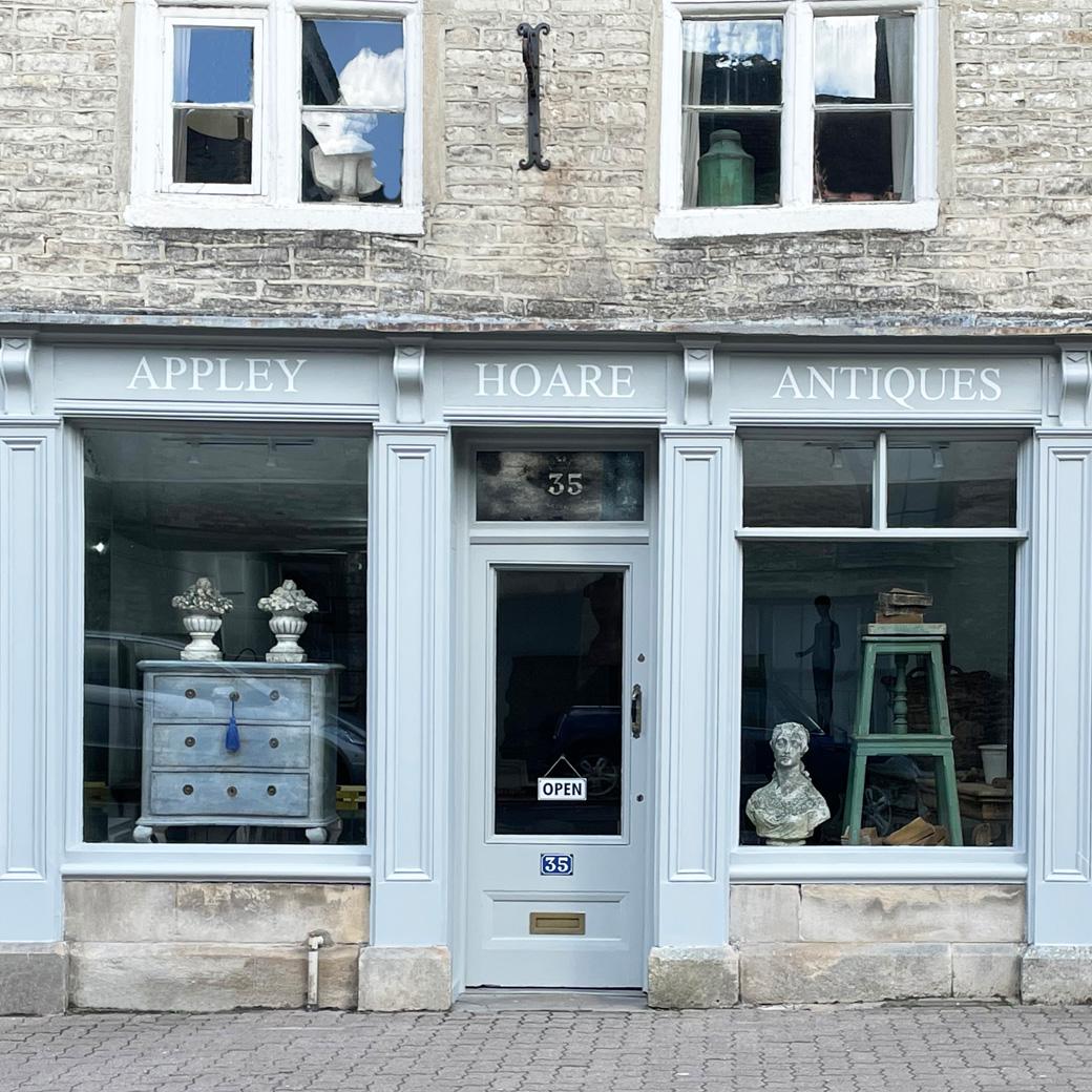 Appley Hoare Antiques opens shop in Long Street, Tetbury